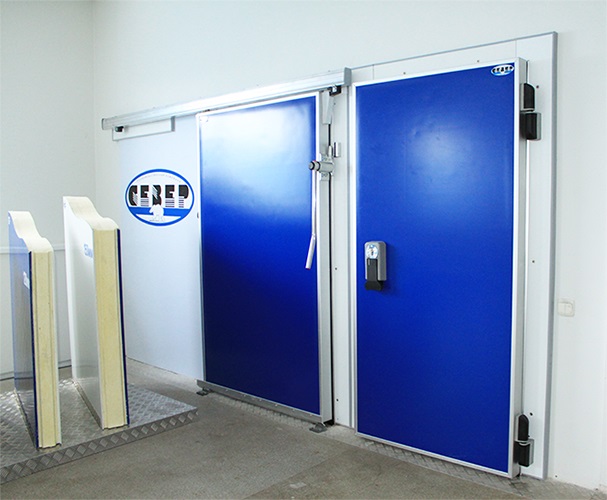Дверь холодильная распашная одностворчатая СТ-РДО-1000*2200/80 - Изображение 3